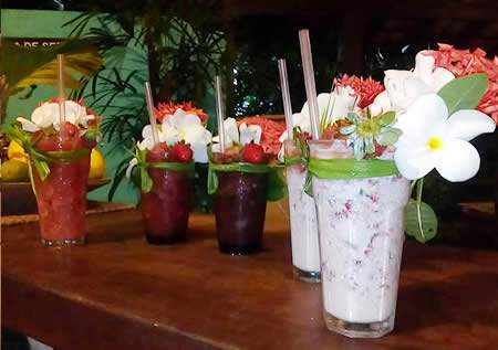 Caipis und Cocktails